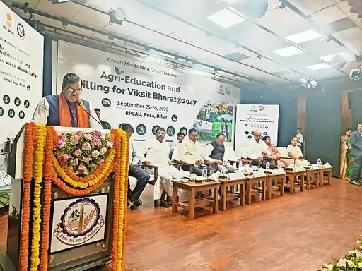 विकसित भारत का सपना: कृषि शिक्षा और कौशल से ही संवरेगा युवाओं का भविष्य