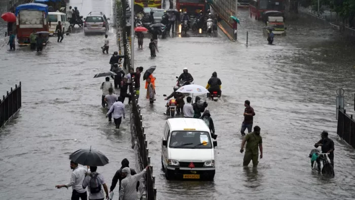 मानसून का कहर: राजस्थान और उत्तर प्रदेश में भारी बारिश का अलर्ट जारी