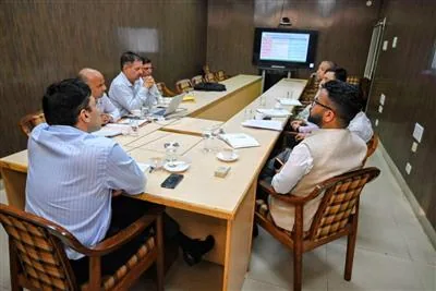 ठोस अपशिष्ट प्रबंधन: नए नियमों के प्रभावी क्रियान्वयन को लेकर आयोजित हुई महत्वपूर्ण बैठक