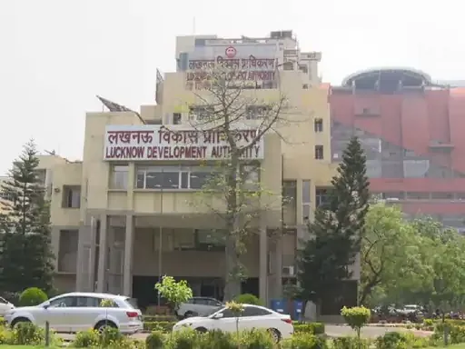 बड़ा फैसला: लखनऊ विकास प्राधिकरण ने पीएनसी को सौंपा एक्सप्रेसवे निर्माण प्रोजेक्ट
