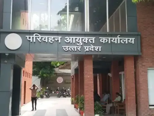 परिवहन विभाग में कार्रवाई: ओवरलोडिंग मामले में सात परिवहनकर्मी निलंबित और विभागीय जांच शुरू