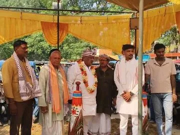 कुश्ती का रोमांच: वाराणसी के सप्तसागर में जोड़ी गदा दंगल का आयोजन