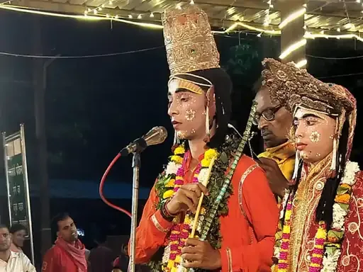 रामलीला का मंचन: शिवपुर में भावुक हुए दर्शक, केवट प्रसंग से गुंजायमान