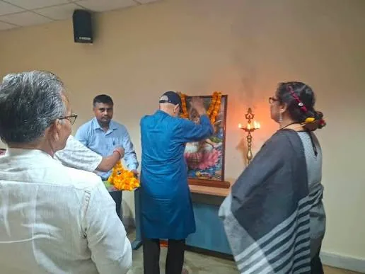 समारोह का समापन: केंद्रीय उच्च तिब्बती शिक्षा संस्थान में राजभाषा सप्ताह का हुआ आयोजन