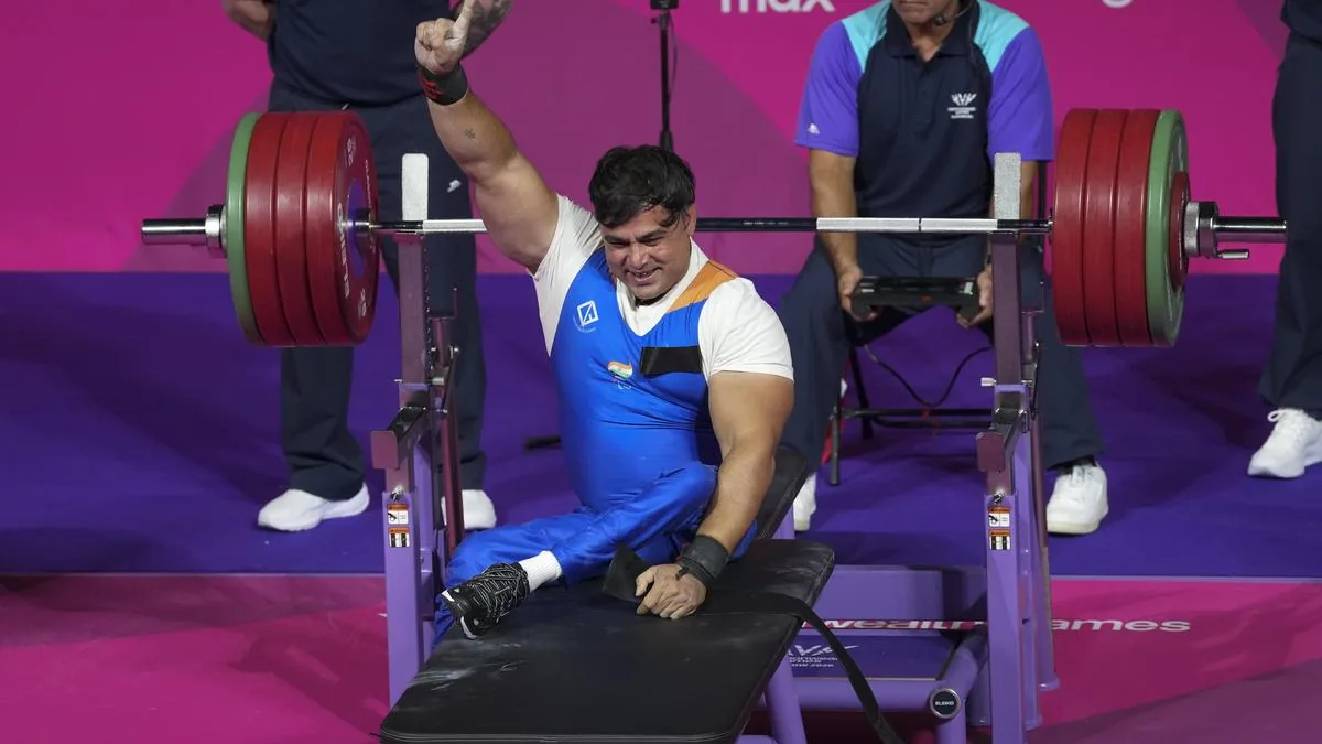 एशियाई पैरा खेल 2026: पावरलिफ्टर अशोक ने रजत पदक जीतकर देश का नाम रोशन किया
