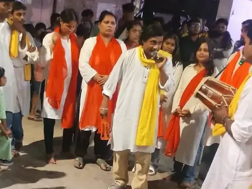 नुक्कड़ नाटक का आयोजन: बस्ती की बाल्मीकि बस्ती में मोदी सरकार की उपलब्धियों का बखान
