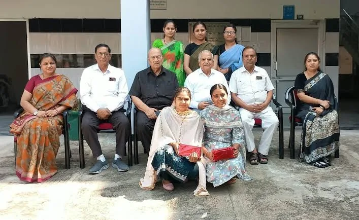 शैक्षणिक सफलता: कैथल में ज्योति और पूजा ने 9.27 एसजीपीए हासिल कर रोशन किया नाम