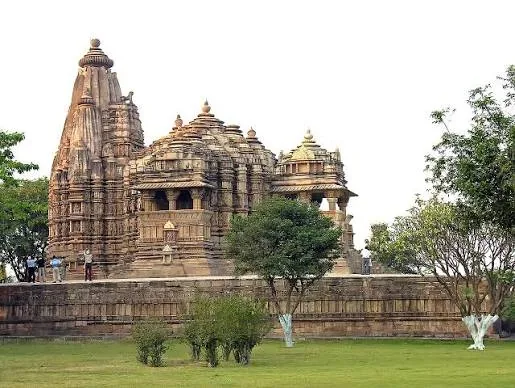 चित्रगुप्त धाम का कायाकल्प: अयोध्या में प्राचीन मंदिर पर खर्च हुए 59.25 लाख रुपये