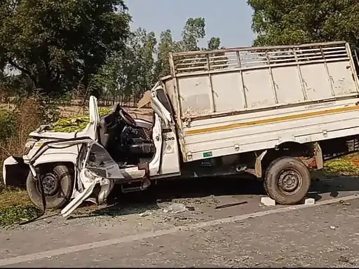 सड़क हादसा: गुजरात में ट्रक और पिकअप की जबरदस्त टक्कर, सीतापुर के पांच श्रमिकों की मौत