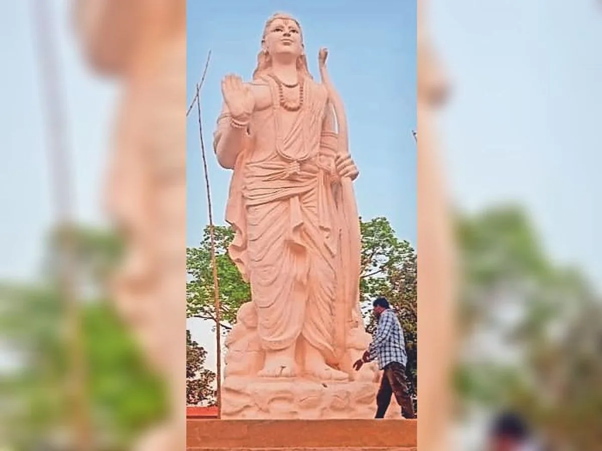 रामपुर समाचार: राम विहार में प्रभु श्रीराम की 25 फुट ऊंची प्रतिमा का अनावरण