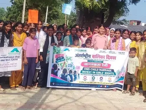 जागरूकता रैली: लखनऊ में शिक्षा और समानता का संदेश दिया गया