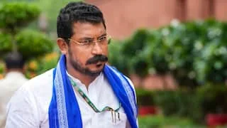 राजनीतिक चुनौती का नया दौर: चंद्रशेखर आजाद ने मुख्यमंत्री योगी को बिजनौर से चुनाव लड़ने की दी चुनौती