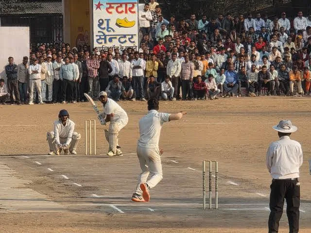 बहराइच में मुकाबला: डिवाइन ने फ्यूजन को हराया, फाइनल में बनाई मजबूत जगह