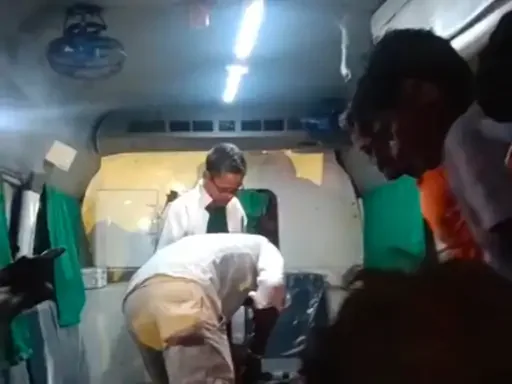 गोंडा-बहराइच मार्ग हादसा: अज्ञात वाहन की चपेट में आकर उन्नाव का युवक घायल