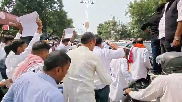 चुनावी झटका: वाराणसी में विधान परिषद चुनाव हारने पर भितरघात की खुली पोल
