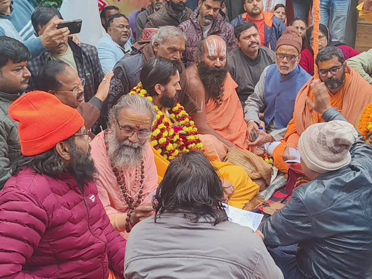 संतों का मार्ग: अंबेडकरनगर में महापुरुषों के बताए रास्तों पर चलने का संकल्प