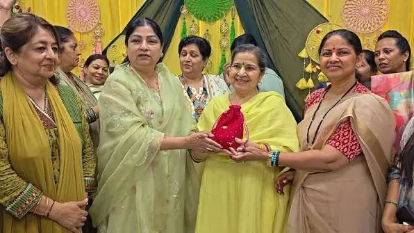 उत्सवों का संदेश: जीवन की हर बाधा का डटकर मुकाबला करें, बोलीं ऊषा प्रियदर्शी