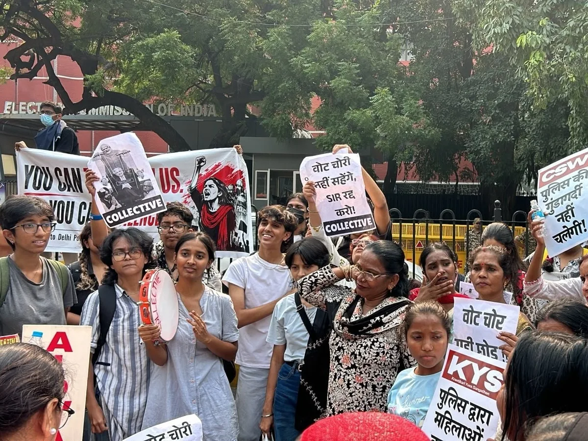 बढ़ता आक्रोश: महिलाओं और पत्रकारों पर कार्रवाई के खिलाफ दिल्ली में विरोध प्रदर्शन