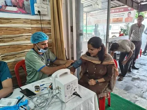 गोरखपुर अपडेट: सीनियर सिटीजन केयर सेंटर में आयोजित हुआ स्वास्थ्य शिविर