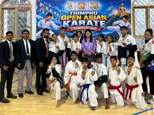 शानदार प्रदर्शन: भूटान में हुई कराटे चैंपियनशिप में बाह के खिलाड़ियों ने जीते 10 पदक