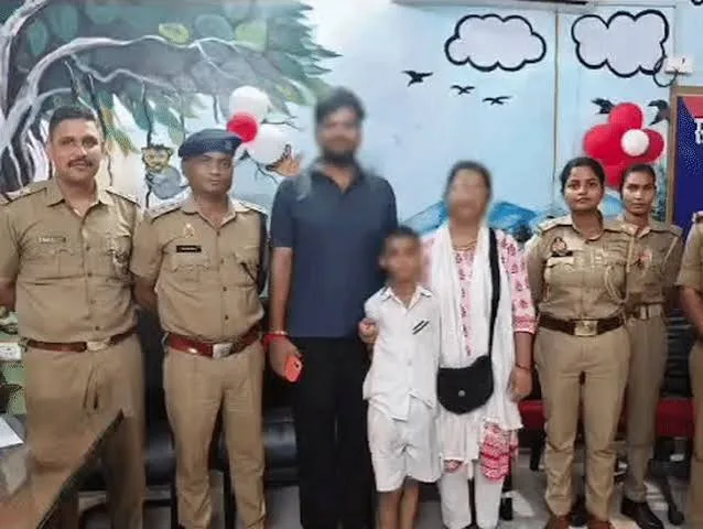 लापता किशोरियों की बरामदगी: गोरखपुर में स्कूल जाने के दौरान गायब हुईं छात्राओं को पुलिस ने ढूंढ निकाला
