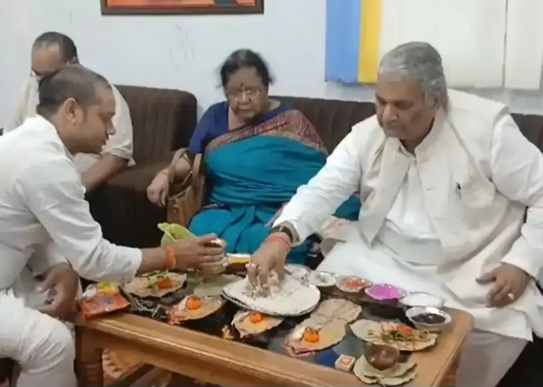 राजनीतिक तर्पण: गयाजी की वेदी पर पिंडदान के बाद कांग्रेस पर तीखा सियासी हमला