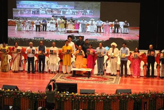 शैक्षणिक प्रतियोगिता: सेंट एण्ड्रयूज कॉलेज में विकसित भारत विषय पर चर्चा और पुरस्कार वितरण