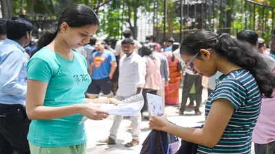 नीट यूजी काउंसलिंग: तीसरे चरण में एमबीबीएस और बीडीएस की 2,529 सीटें आवंटित
