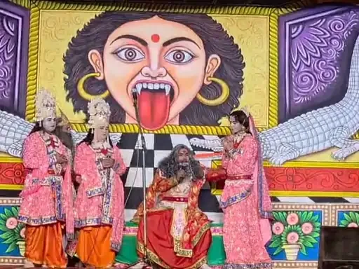 रामलीला का मंचन: गाजियाबाद के विभिन्न आयोजनों में भावुक हुए दर्शक