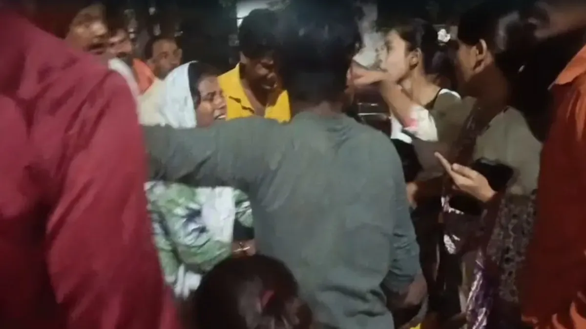 हादसा: कानपुर में रावण दहन से पहले कार्बाइड सिलिंडर फटने से बच्ची समेत 6 लोग घायल