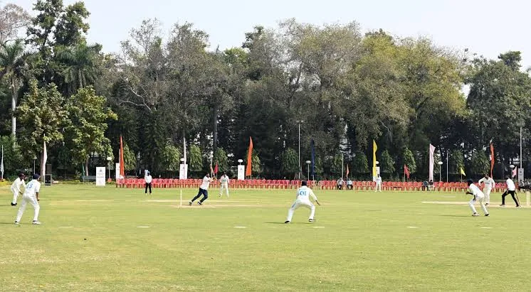 खेल का मैदान: लखनऊ में आज से एलयू कप अंतर महाविद्यालयीय टी-20 क्रिकेट टूर्नामेंट का शुभारंभ