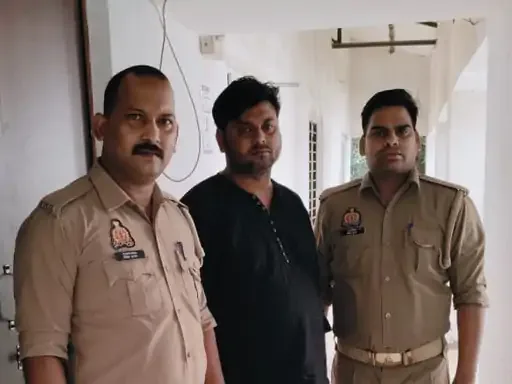 साइबर ठगी का पर्दाफाश: बैंक खाते और सिम बेचने वाला आरोपी बरेली में गिरफ्तार