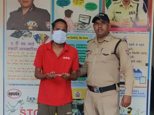 संदिग्ध की गिरफ्तारी: डोईवाला में चेकिंग के दौरान हथियार के साथ हिस्ट्रीशीटर दबोचा गया