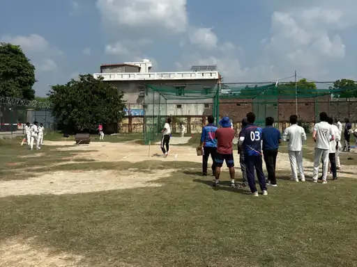 अमेठी में चयन: पंडित दीनदयाल क्रिकेट प्रतियोगिता के लिए 10 खिलाड़ियों का चयन हुआ
