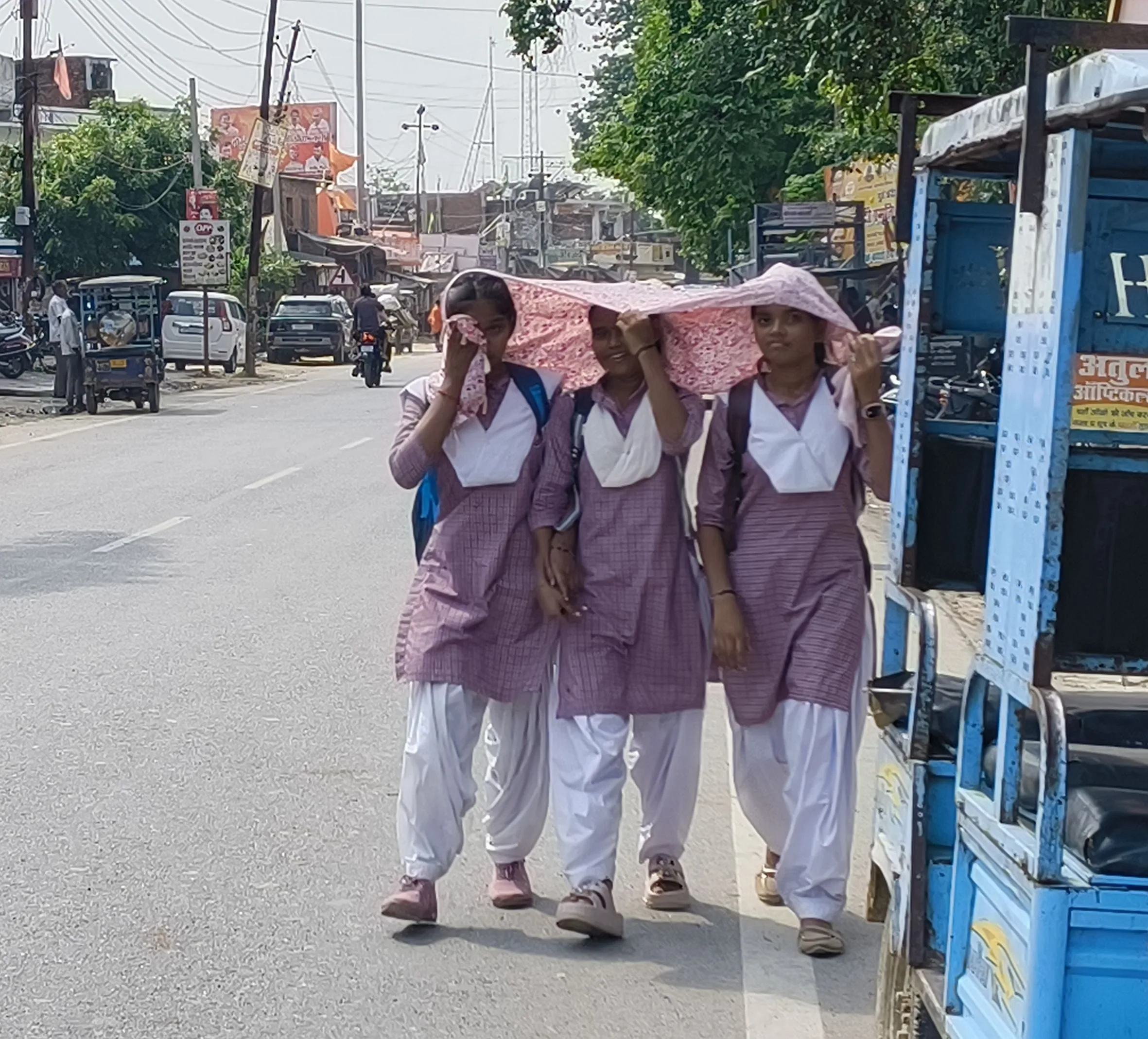 अमेठी में गर्मी का कहर: तेज धूप और उमस से जनजीवन हुआ अस्त-व्यस्त