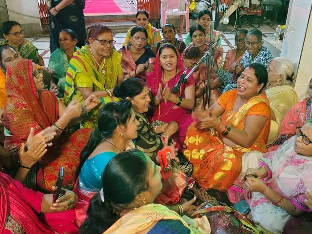 माँ पूर्वी देवी मंदिर: लखनऊ में दुर्गा सप्तशती का पाठ जारी