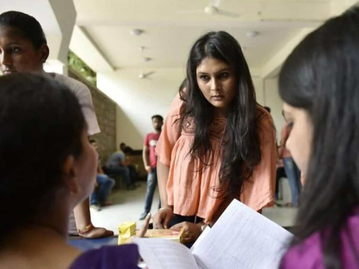 पीएचडी शोधार्थियों के लिए निर्देश: कोर्स वर्क में ऑनलाइन पढ़ाई करना अनिवार्य हुआ