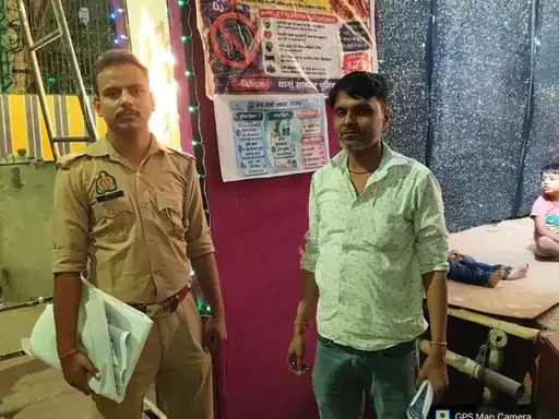 दुर्गा पूजा में डीजे पर सख्ती: राजघाट पुलिस ने जारी की सख्त चेतावनी